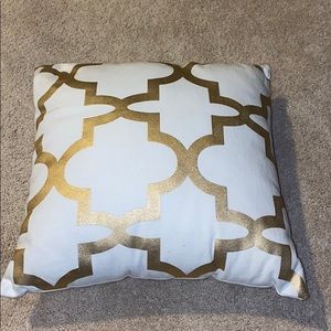 Hobby Lobby gold quatrefoil pillow